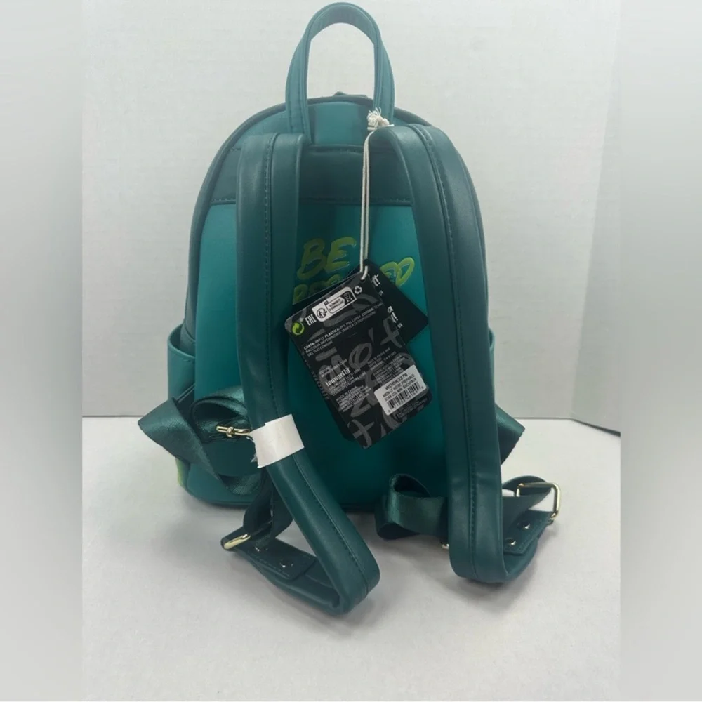 Loungefly nwt polyurethane